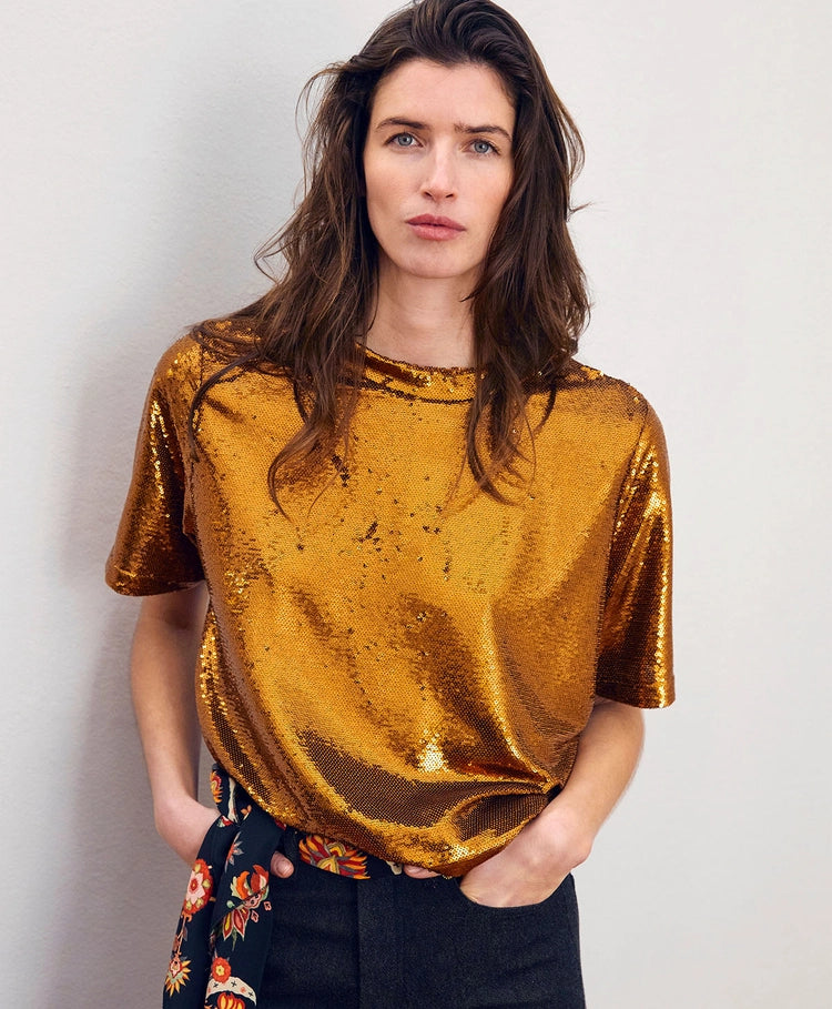 MOMONI IORA TSHIRT