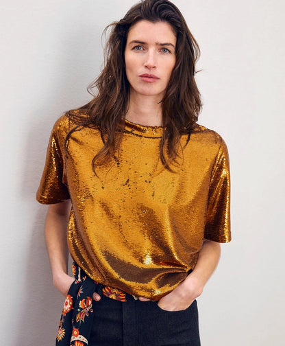MOMONI IORA TSHIRT